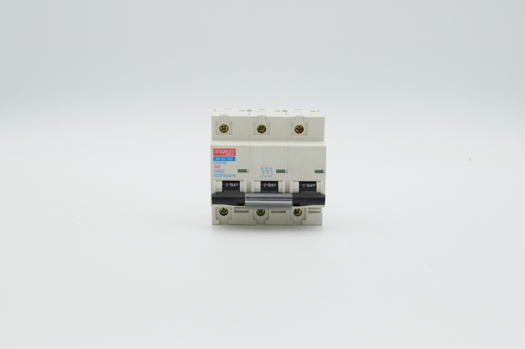 Выключатель автоматический ВА-96-100 3Р 80А.JPG